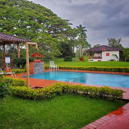 Vila Hacienda El Saman Quimbaya Exteriér fotografie