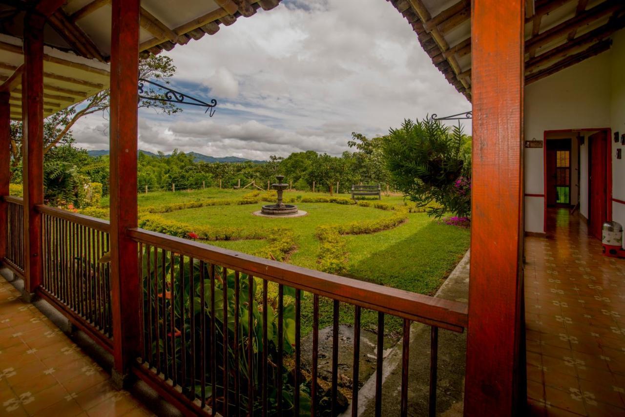 Vila Hacienda El Saman Quimbaya Exteriér fotografie