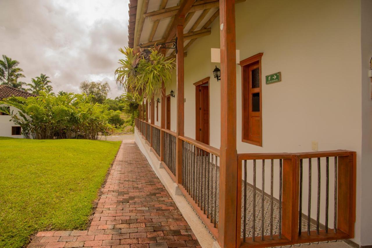 Vila Hacienda El Saman Quimbaya Exteriér fotografie