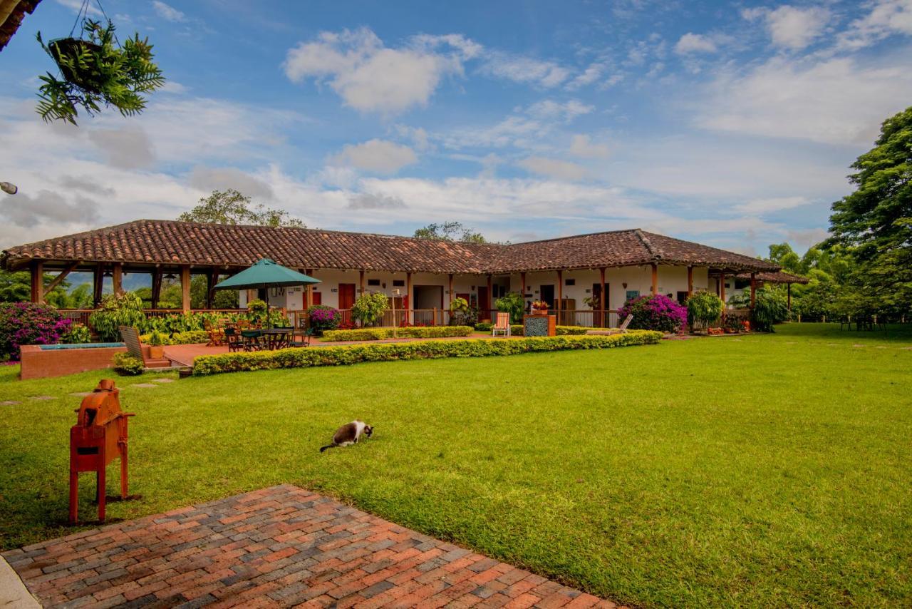 Vila Hacienda El Saman Quimbaya Exteriér fotografie