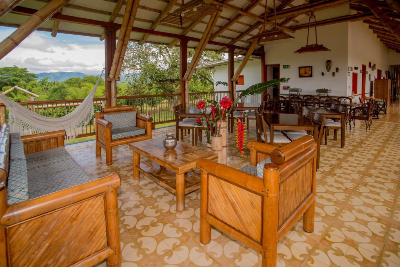 Vila Hacienda El Saman Quimbaya Exteriér fotografie