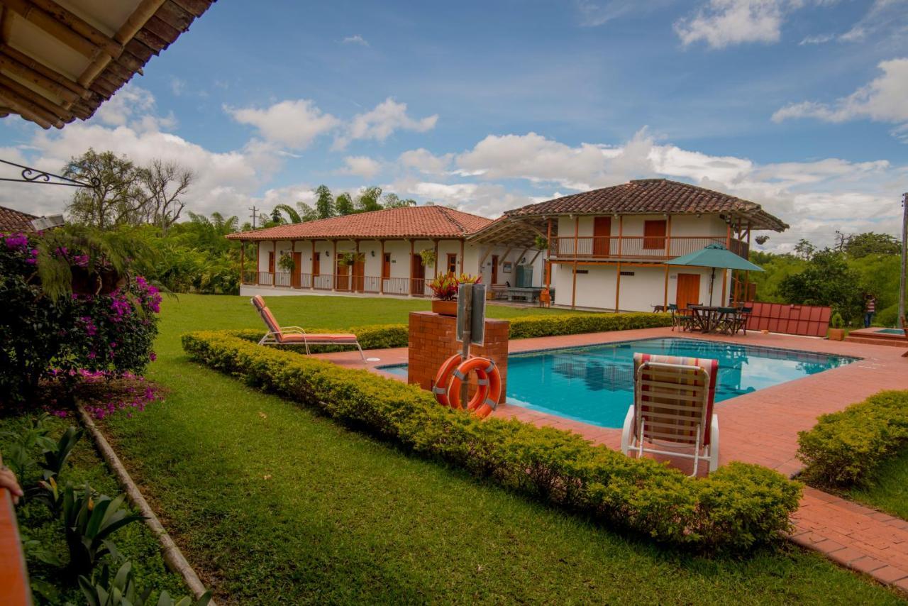 Vila Hacienda El Saman Quimbaya Exteriér fotografie